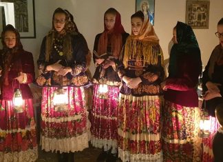 TRADICIJE BOŽIĆA POSAVINE – u Kulturnome centru braće Radić održano predavanje i scenski prikaz o božićnim običajima Posavine